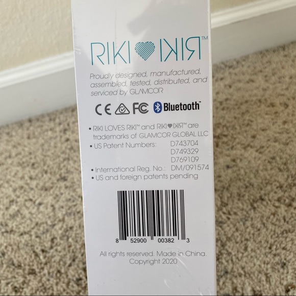 RIKI Accessories Riki Skinny Mini Lighted Vanity Mirror W Bluetooth